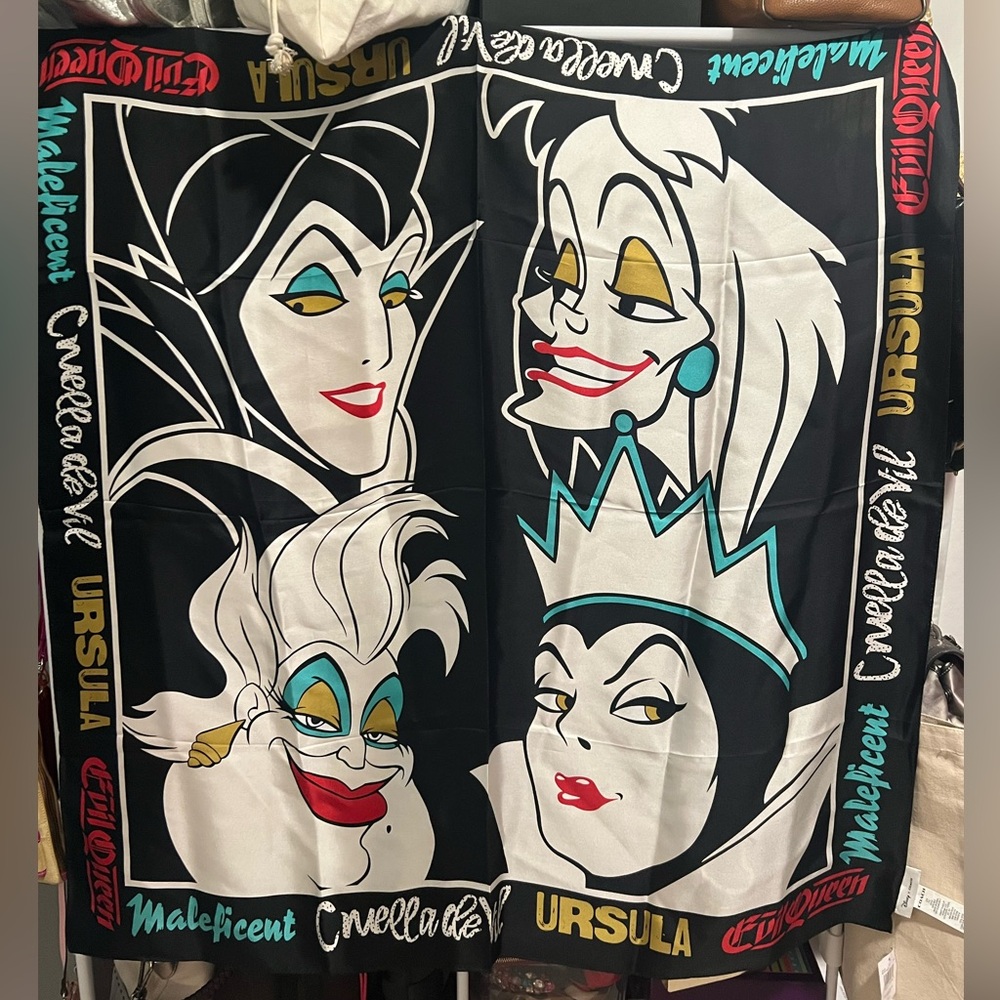 Coach Disney Villains Black & White Silk Scarf NWT - Picture 5 of 8